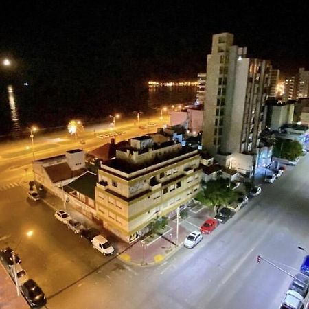 Pequena Casa De Troncos, Detras De Casa Principal No Trabajo Con Tarjeta De Credito Пуерто Мадрин Екстериор снимка